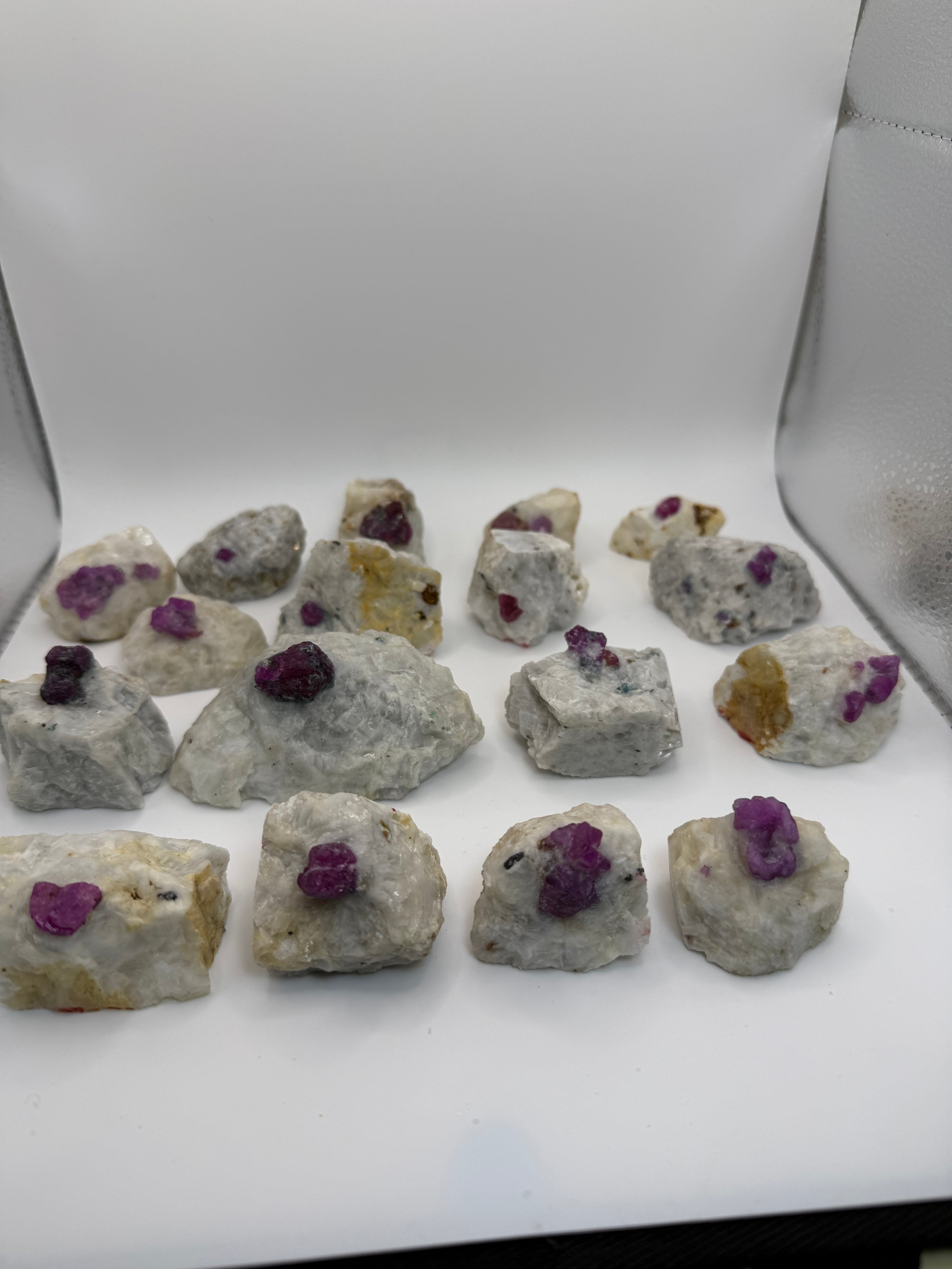 Natural Ruby Specimen Lot from Hunza Valley – 1.20 KG (17 Pieces)