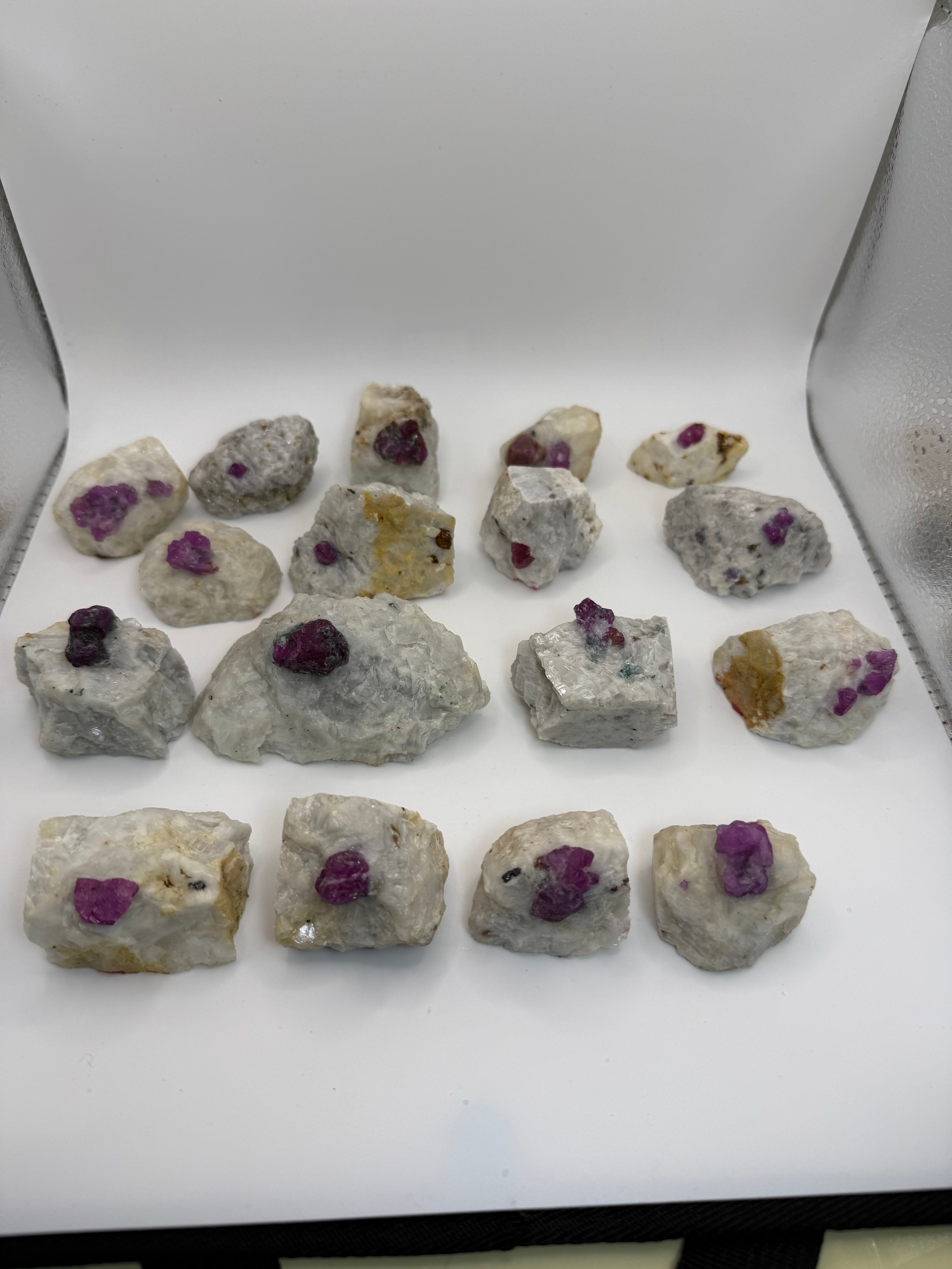 Natural Ruby Specimen Lot from Hunza Valley – 1.20 KG (17 Pieces)