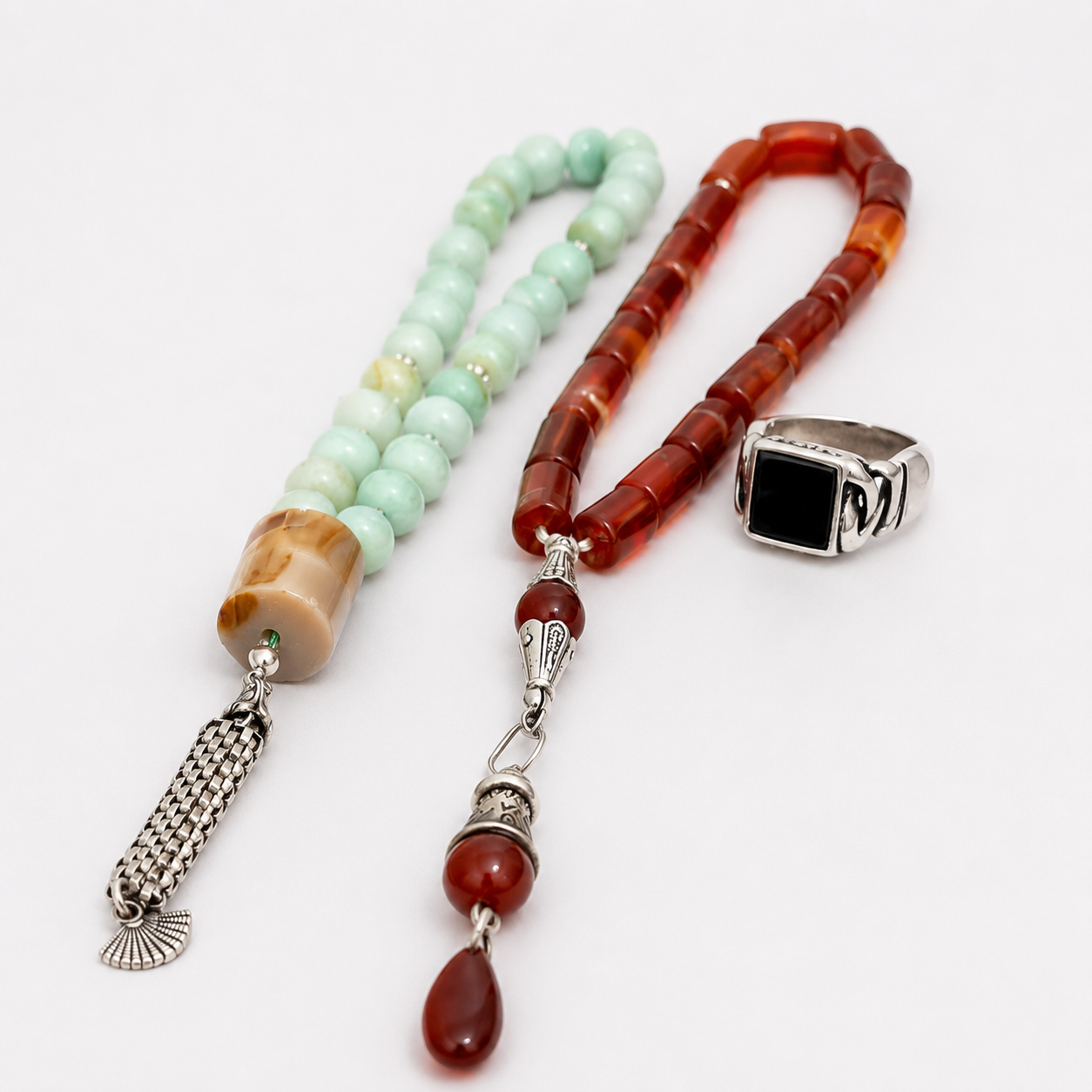 Premium Tasbeeh & Ring Deal – Elegant Collection Only Rs. 2500